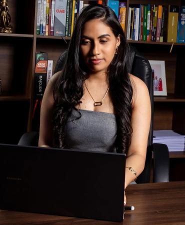 Karollyne Murielle Macedo - Danilo Macedo Advocacia